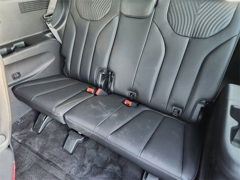 Used 2025 Hyundai Palisade Calligraphy image 23