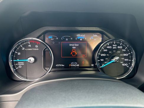 Used 2022 Ford F350 Limited w/ FX4 Off-Road Package image 16