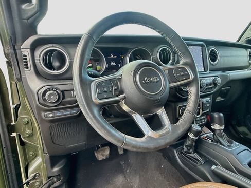 Used 2023 Jeep Wrangler Unlimited Sahara w/ Cold Weather Group AWD/4WD image 12
