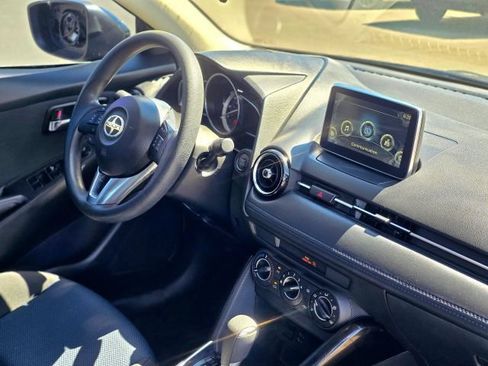Used 2016 Scion iA FWD image 18