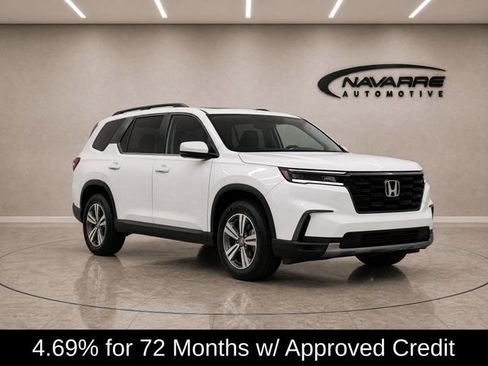 Used 2025 Honda Pilot EX-L image 9