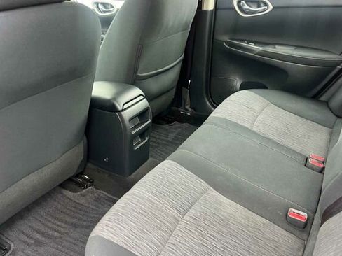 Used 2015 Nissan Sentra SV image 12