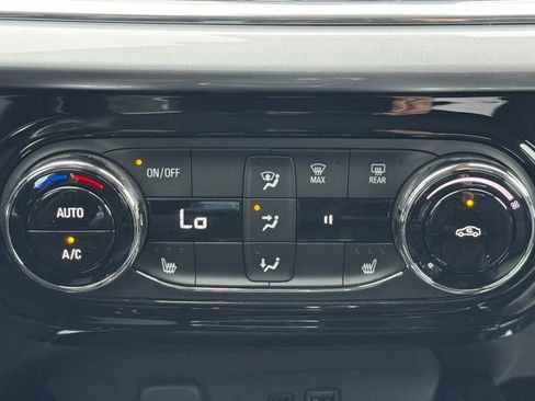 New 2026 Chevrolet Trax LT FWD image 11