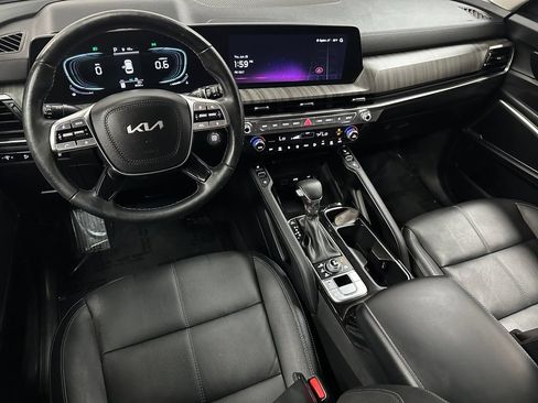 Used 2024 Kia Telluride EX AWD/4WD image 13