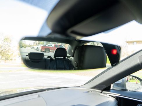 Used 2022 Audi A4 2.0T Premium Plus w/ Premium Plus Package AWD/4WD image 24