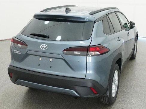 New 2026 Toyota Corolla Cross LE image 8