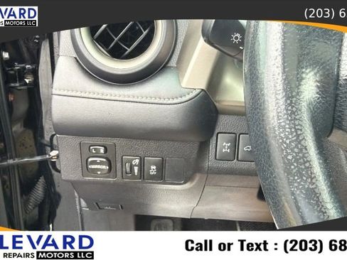 Used 2015 Toyota RAV4 Limited AWD/4WD image 24