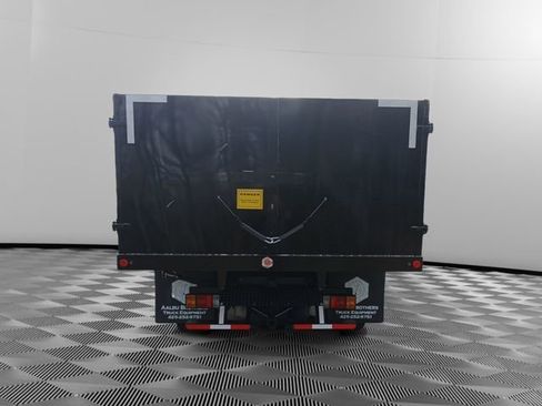 New 2025 Chevrolet Low Cab Forward RWD image 4