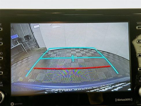 Used 2021 Toyota Corolla SE image 13