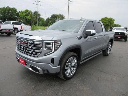 Certified 2024 GMC Sierra 1500 Denali AWD/4WD image 13