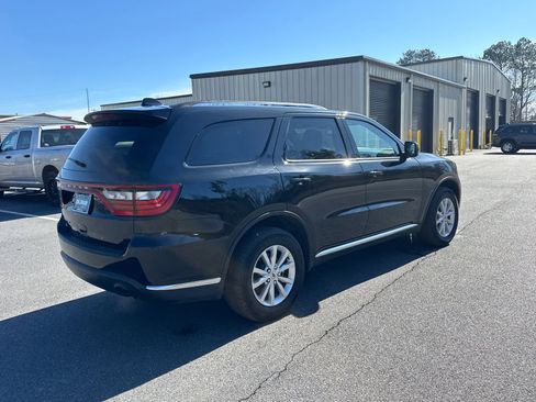 Used 2024 Dodge Durango SXT w/ 3rd Row Seating Group image 5