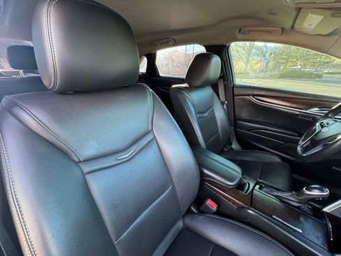 Used 2018 Cadillac XTS Luxury image 10