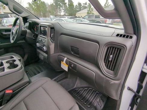 New 2026 GMC Sierra 1500 Pro w/ Pro Value Package image 45