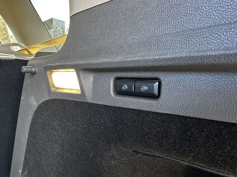 Certified 2024 Lincoln Corsair Premiere w/ Equipment Group 101A image 44