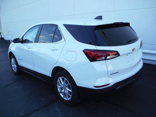 Used 2024 Chevrolet Equinox LT AWD/4WD image 11