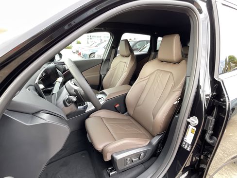 New 2026 BMW X3 xDrive30 w/ Premium Package image 11