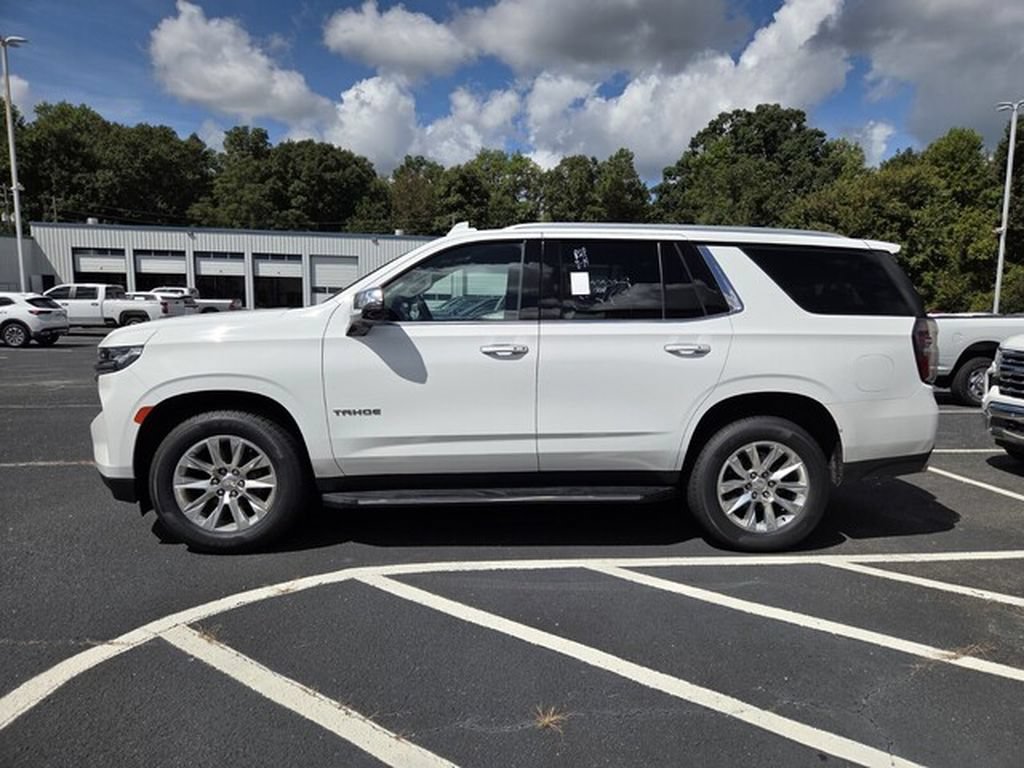 Used 2023 Chevrolet Tahoe Premier RWD image 2