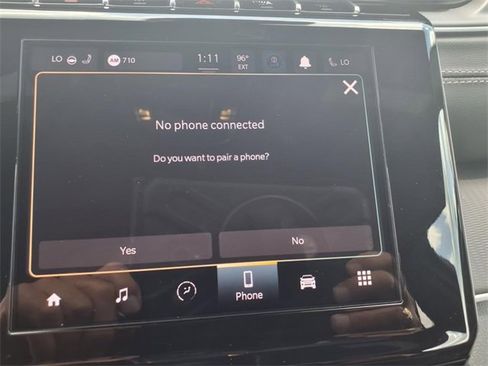 New 2025 Jeep Grand Cherokee Altitude image 6