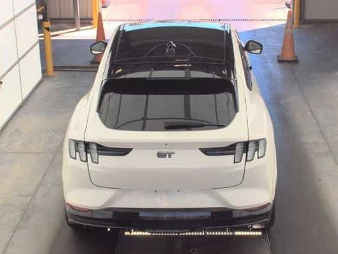 Used 2025 Ford Mustang Mach-E GT image 5