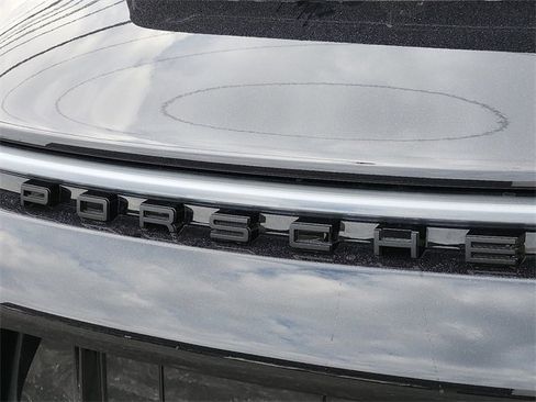 Used 2024 Porsche 911 Carrera 4 GTS image 33