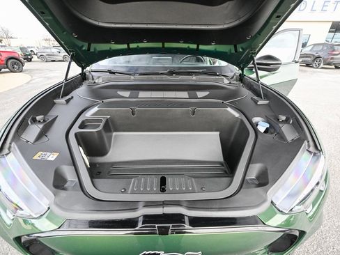 Used 2025 Ford Mustang Mach-E Premium image 17