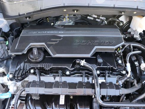 Used 2025 Hyundai Kona SEL AWD/4WD image 47
