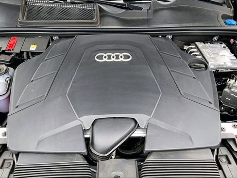 New 2025 Audi Q8 Premium Plus AWD/4WD image 10