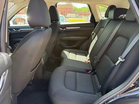 Used 2017 MAZDA CX-5 Sport FWD image 16