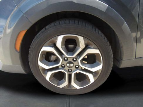 Used 2021 Kia Soul X-Line FWD image 5