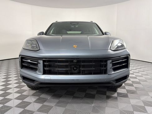 Certified 2026 Porsche Cayenne AWD/4WD image 6