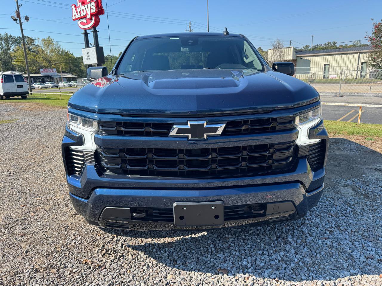Used 2022 Chevrolet Silverado 1500 RST AWD/4WD image 6
