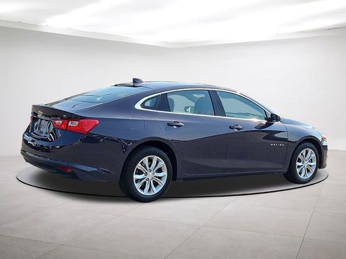 Used 2025 Chevrolet Malibu LT FWD image 7