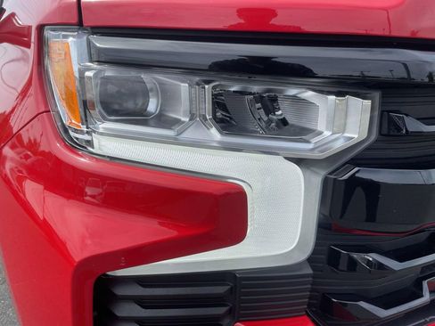 Used 2023 Chevrolet Silverado 1500 LT Trail Boss w/ Protection Package AWD/4WD image 8