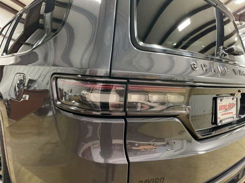 Used 2024 Jeep Grand Wagoneer L Series II w/ Quick Order Packagew 28T AWD/4WD image 28