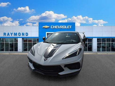 Used 2023 Chevrolet Corvette Stingray Preferred Conv w/ Z51 Performance Package RWD image 7