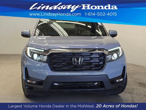 Used 2023 Honda Passport EX-L image 2