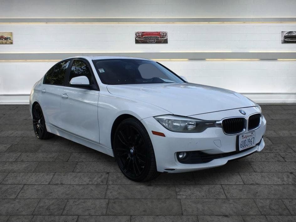 Used 2012 BMW 328i Sedan RWD image 1