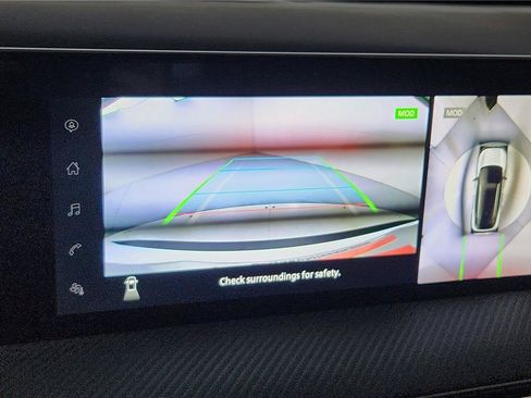 Used 2025 Nissan Kicks SR AWD/4WD image 36