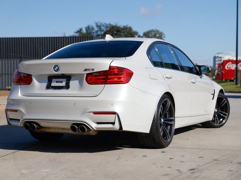 Used 2015 BMW M3 image 32