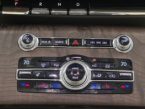 Used 2020 Lincoln Aviator Reserve w/ Equipment Group 202A AWD/4WD image 27