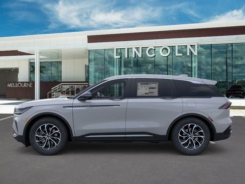 New 2026 Lincoln Nautilus Premier AWD/4WD image 3