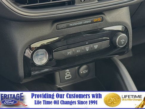 New 2024 Ford Escape SE w/ PHEV Premium Package image 18