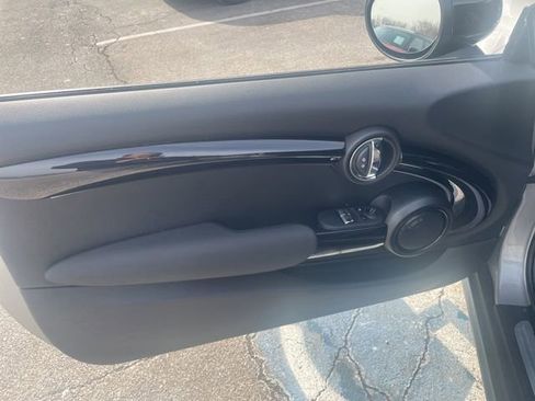 Used 2024 MINI Cooper SE image 20