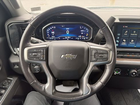 Used 2022 Chevrolet Silverado 1500 RST AWD/4WD image 20