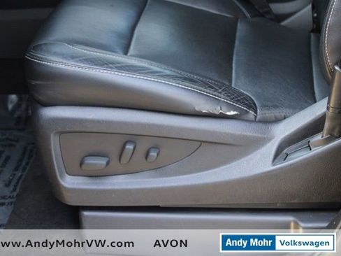 Used 2016 GMC Yukon SLT w/ Open Road Package image 20