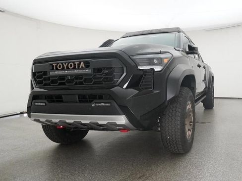 New 2025 Toyota Tacoma Trailhunter image 66