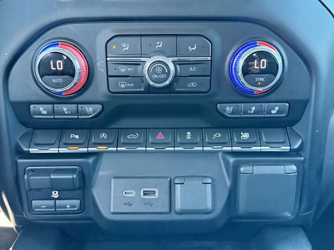 Used 2022 GMC Sierra 1500 Denali image 18