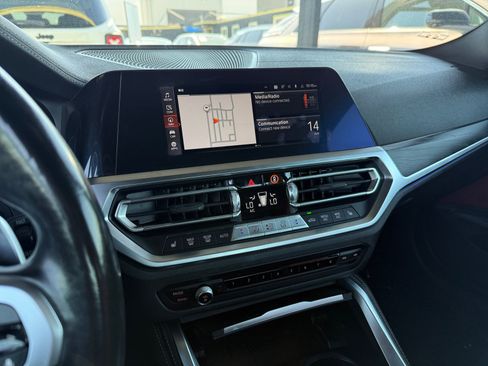Used 2021 BMW 430i Coupe w/ M Sport Package RWD image 17