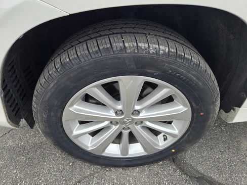 Used 2011 Toyota Highlander Limited image 11