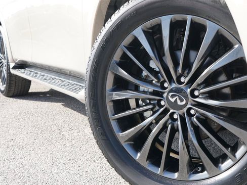 Used 2023 INFINITI QX80 Premium Select w/ Cargo Package AWD/4WD image 2